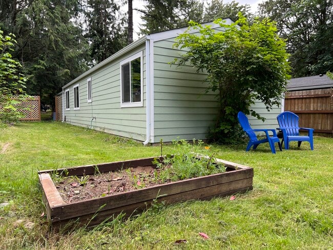 1618 Groves Ave NW in Olympia, WA - Building Photo - Building Photo