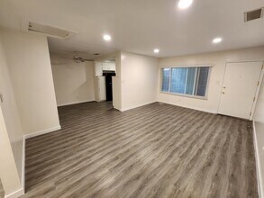 701 S Osage Ave, Unit 4 in Inglewood, CA - Building Photo - Building Photo