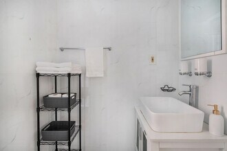 454 W 47th St in New York, NY - Building Photo - Building Photo