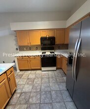 7435 E Placita del Misterio in Tucson, AZ - Building Photo - Building Photo