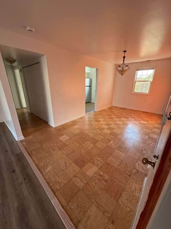 728 Quince Orchard Blvd, Unit T2 in Gaithersburg, MD - Building Photo - Building Photo