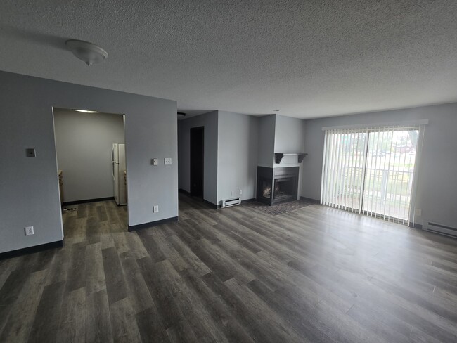 property at 3205 8th St