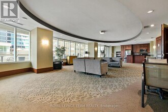 200 Rideau St in Ottawa, ON - Building Photo - Building Photo