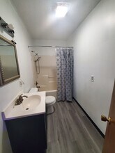 2330 N Ridge Rd in Elyria, OH - Building Photo - Building Photo