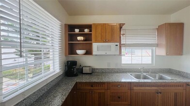 3100 W San Carlos St in Tampa, FL - Building Photo - Building Photo