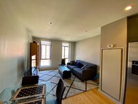 691 Massachusetts Ave, Unit 403 in Boston, MA - Building Photo - Building Photo