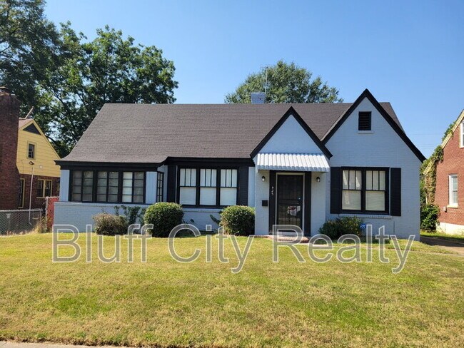 925 N Trezevant St in Memphis, TN - Building Photo - Building Photo