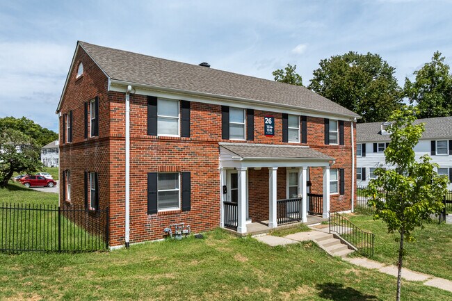 Brush Creek Towers in Kansas City, MO - Building Photo - Building Photo
