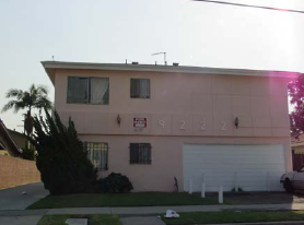 9222 S Budlong Ave in Los Angeles, CA - Building Photo - Building Photo