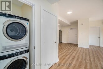 630 Churchill Ave N in Ottawa, ON - Building Photo - Building Photo