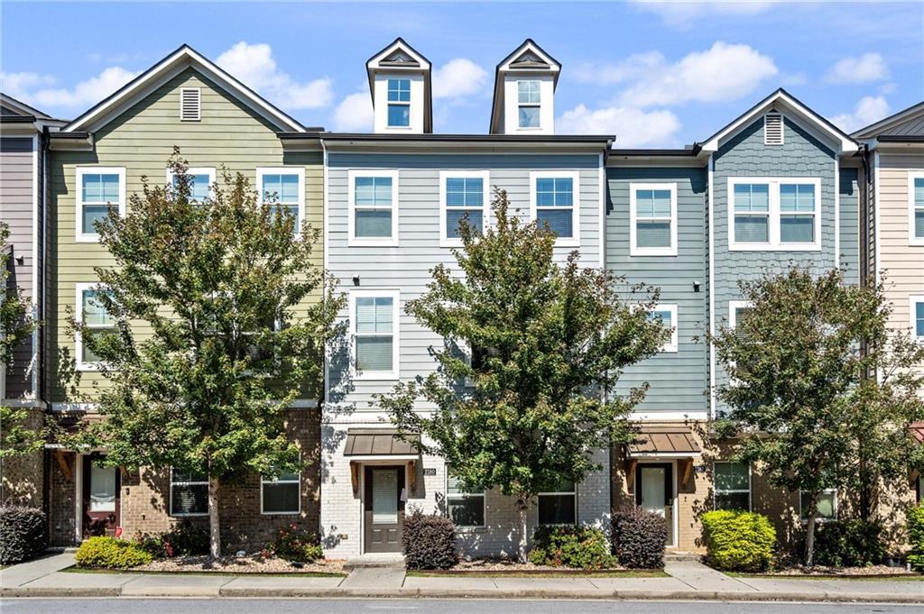 2180 Colvin Ct NW in Atlanta, GA - Building Photo