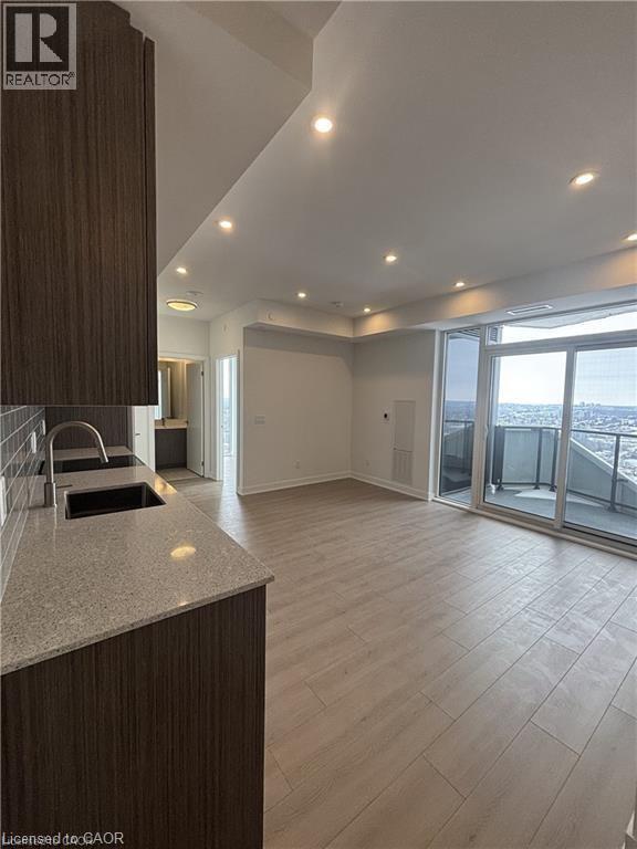 property at 25 Wellington St S