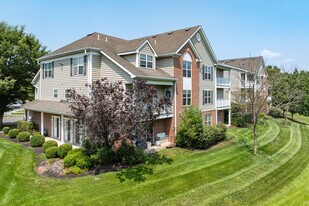 Pike Run Village in Belle Mead, NJ - Building Photo