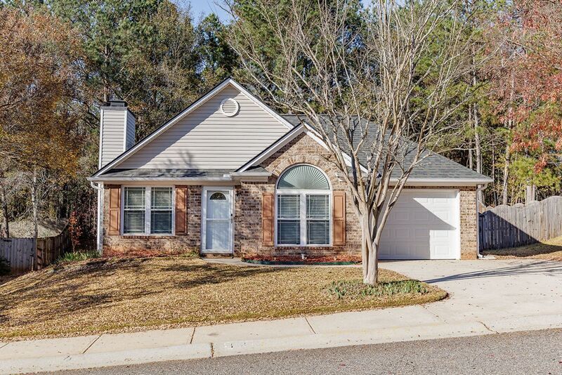 160 Cedar Rock Trace in Athens, GA - Building Photo