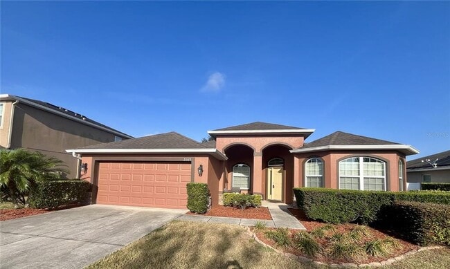 property at 2009 Country Aire Loop