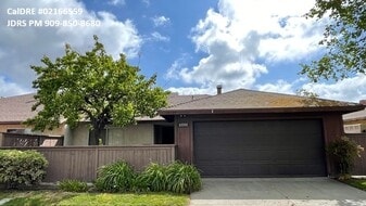 13352 Beach Terrace Dr in Garden Grove, CA - Building Photo