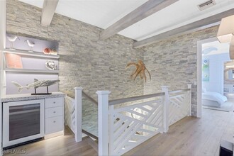 510 2nd St S in Naples, FL - Building Photo - Building Photo