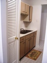 Torrence Tower Apartments in Calumet City, IL - Foto de edificio - Interior Photo