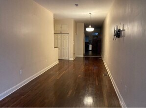 2223 Brookfield Ave in Baltimore, MD - Building Photo - Building Photo