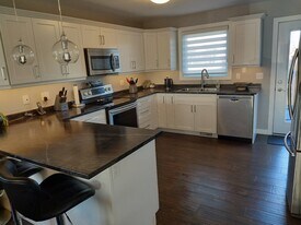 166 Cougar Crescent in Thunder Bay, ON - Building Photo