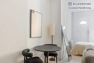 501 1/2 E 83rd St in New York, NY - Building Photo - Building Photo