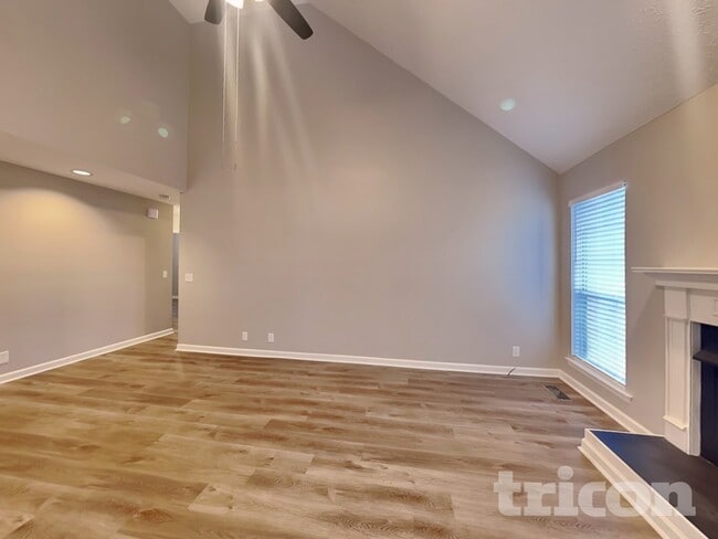 2745 Call Hill Rd in Nashville, TN - Building Photo - Building Photo