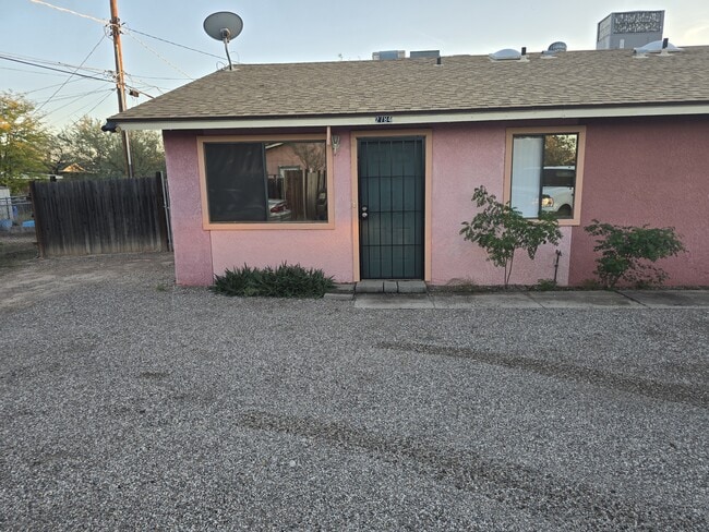 property at 2784 N Columbus Blvd