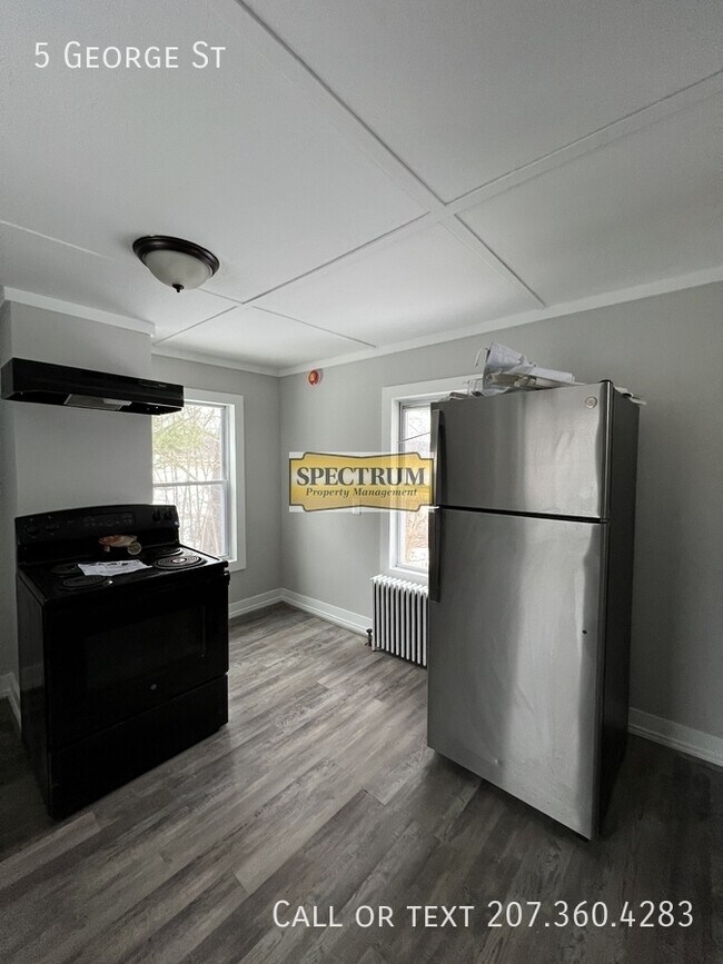 5 George St in Augusta, ME - Building Photo - Building Photo