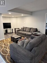 1385 Ferncliff Cir in Pickering, ON - Building Photo - Building Photo