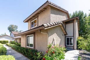 1119 Carmel Cir in Fullerton, CA - Building Photo