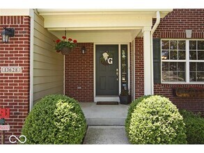 13628 Stanford Dr in Westfield, IN - Building Photo - Building Photo