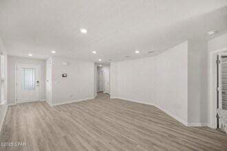 6710 Atkins Rd in Panama City, FL - Building Photo - Building Photo