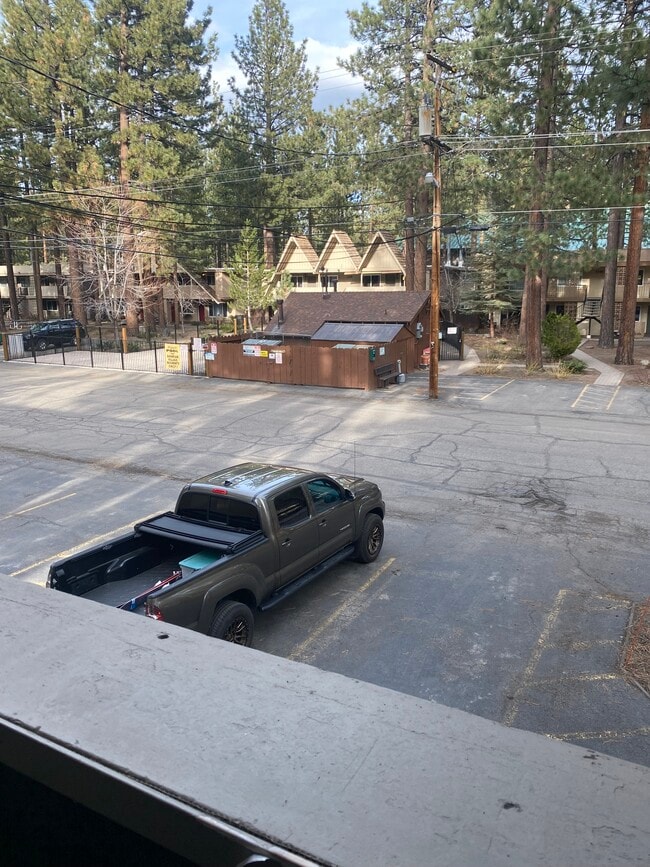 1148 Herbert Ave, Unit #d in South Lake Tahoe, CA - Building Photo - Building Photo