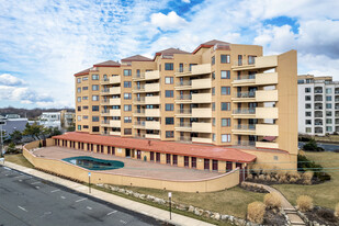 Sandcastle Condominiums Apartments