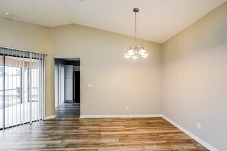 1417 Hancock Bridge Pkwy in Cape Coral, FL - Building Photo - Building Photo