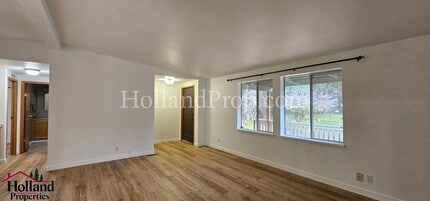 15984 S Leland Rd in Beavercreek, OR - Building Photo - Building Photo