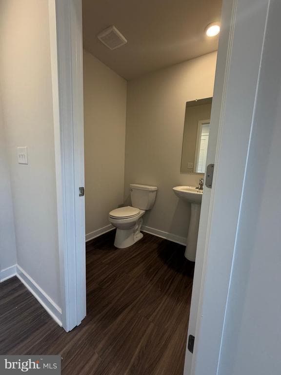 property at 33 E Front St