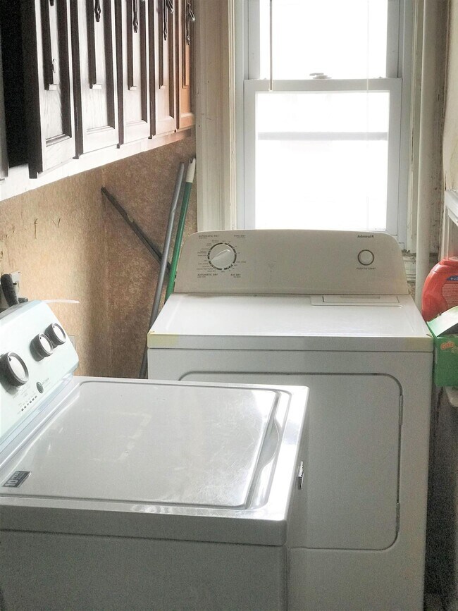 148 Willow Ave in Somerville, MA - Building Photo - Building Photo