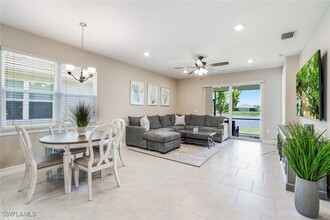 1116 Rolling Brk Ln in Naples, FL - Foto de edificio - Building Photo