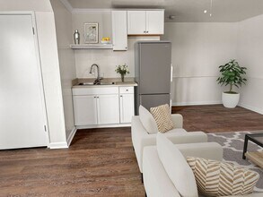 2592 Yucca Rd in Oceanside, CA - Building Photo - Building Photo