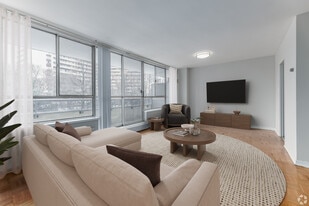 Rideau Towers in Toronto, ON - Building Photo