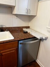 27 Knoll St, Unit 1 in Boston, MA - Building Photo - Building Photo
