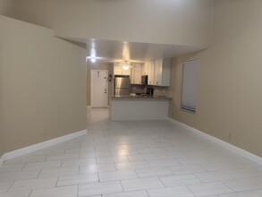 13616 Yarmouth Ct in Wellington, FL - Building Photo - Building Photo