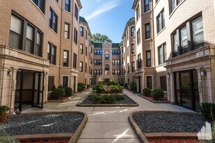 4034 N Ashland Ave in Chicago, IL - Building Photo