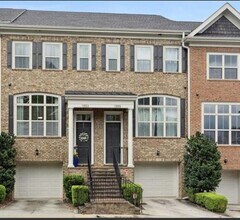1553 Mosaic Way in Smyrna, GA - Foto de edificio - Building Photo