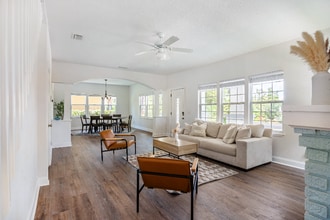 1023 E Broad St in Tampa, FL - Building Photo - Building Photo