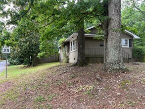 5078 Curtiswood Dr in Charlotte, NC - Building Photo - Building Photo