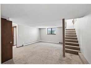 201 W 2nd St in Waconia, MN - Building Photo - Building Photo
