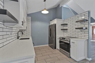 10001 Pack Saddle Trail in Fort Worth, TX - Building Photo - Building Photo