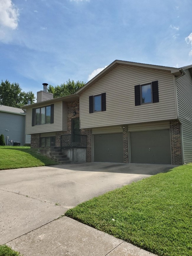 property at 3608 Teakwood Dr